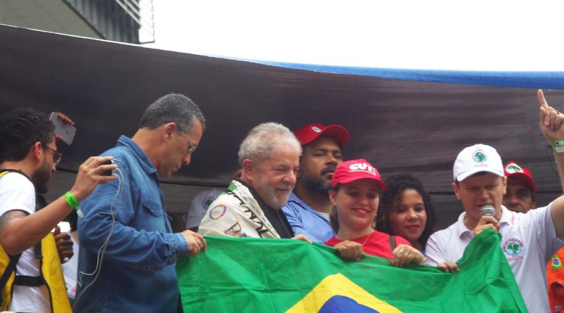 Lula lidera pesquisas para presidente;Bolsonaro é o mais rejeitado e Marina e Ciro crescem, diz IBOPE em pesquisa
