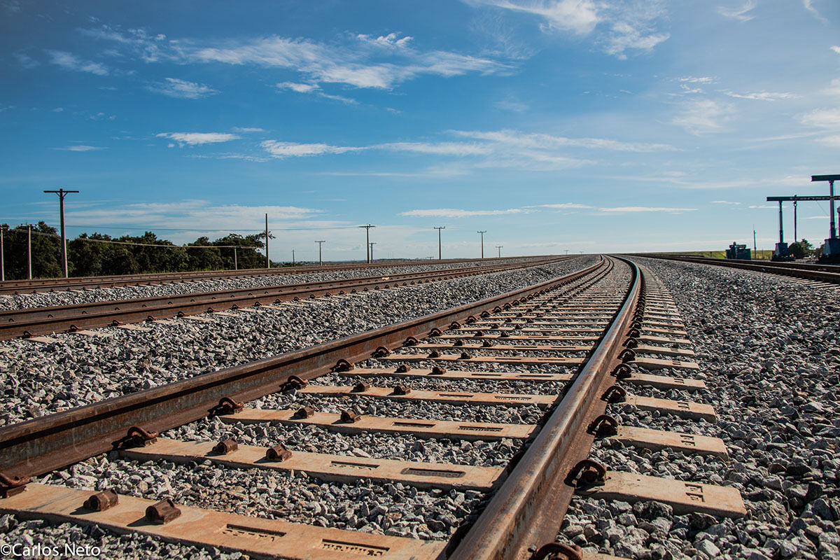 Um terço das ferrovias do país está inutilizada, aponta CNI