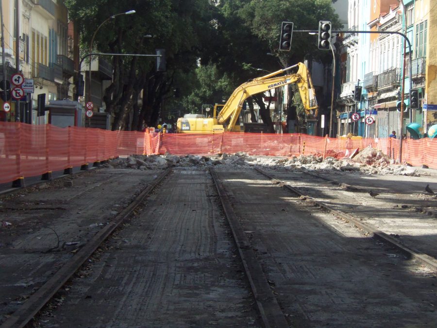 Mobilidade Urbana: Obras da Linha 3 do VLT carioca segue em ritmo lento