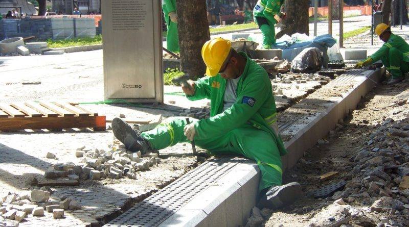 Precarização ou solução: O que você precisa saber sobre o Contrato de Trabalho Verde Amarelo