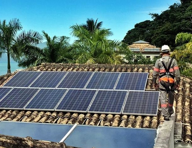 Coleguium investe em sustentabilidade e adota energia fotovoltaica nas unidades em Minas Gerais