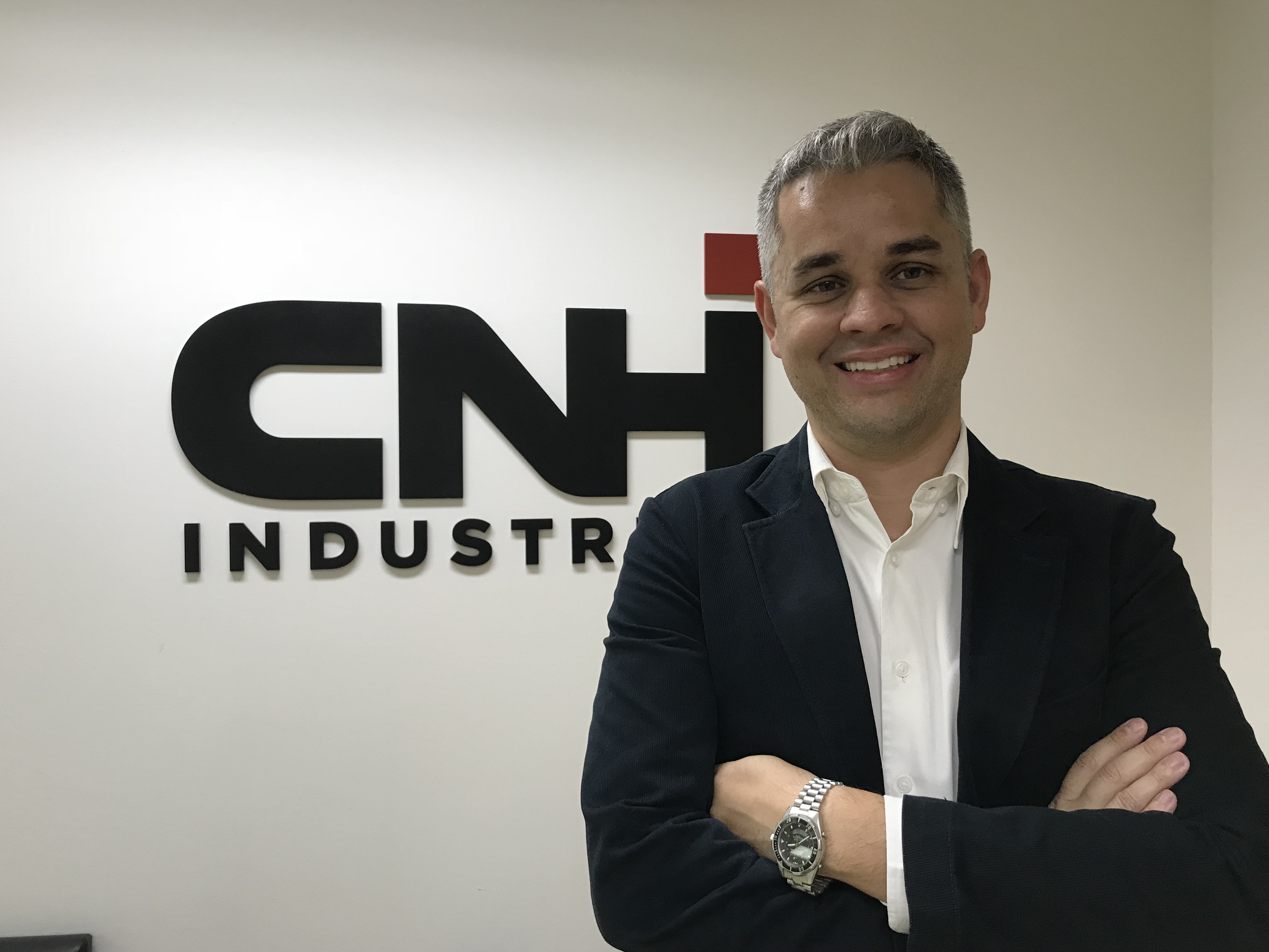 Thiago Figueiredo: o especialista por detrás das inovações das máquinas da New Holland Construction e Case CE