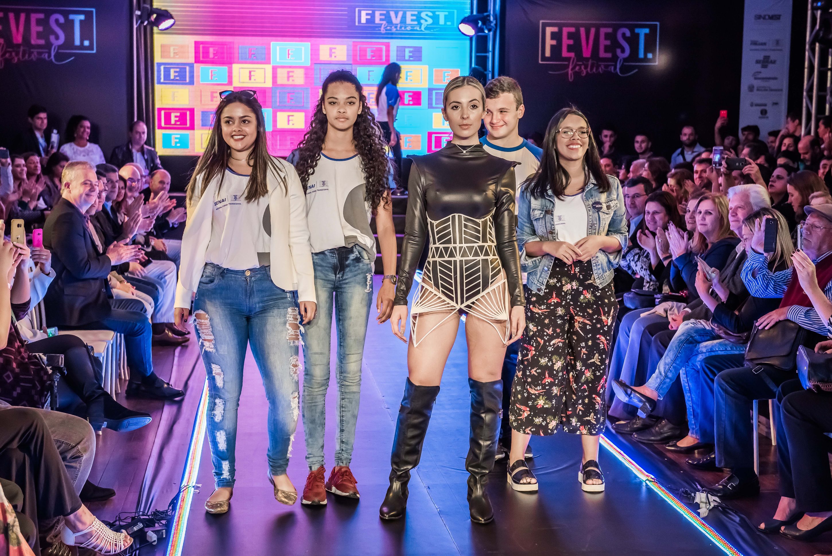 Moda: Arena Firjan promove debates e desfiles na Fevest Show 2019, que começa amanhã (10)