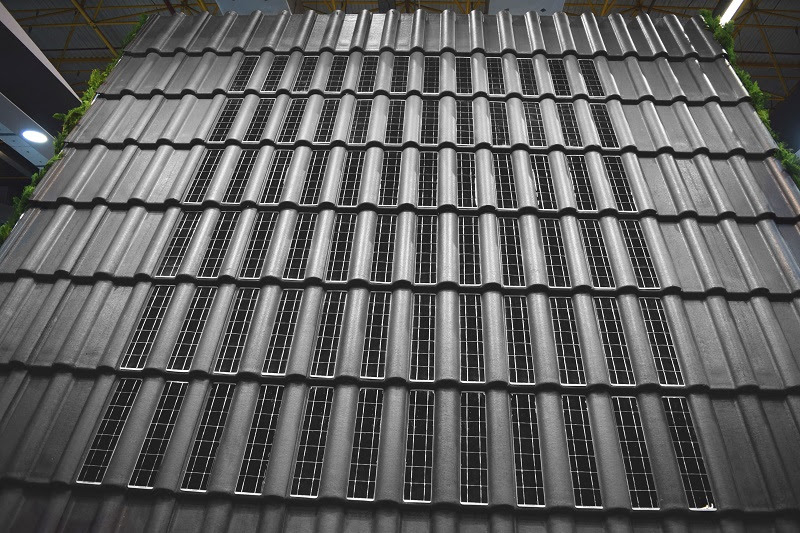 Telhados solares: Eternit apresenta a 1ª telha fotovoltaica do país aprovada pelo Inmetro