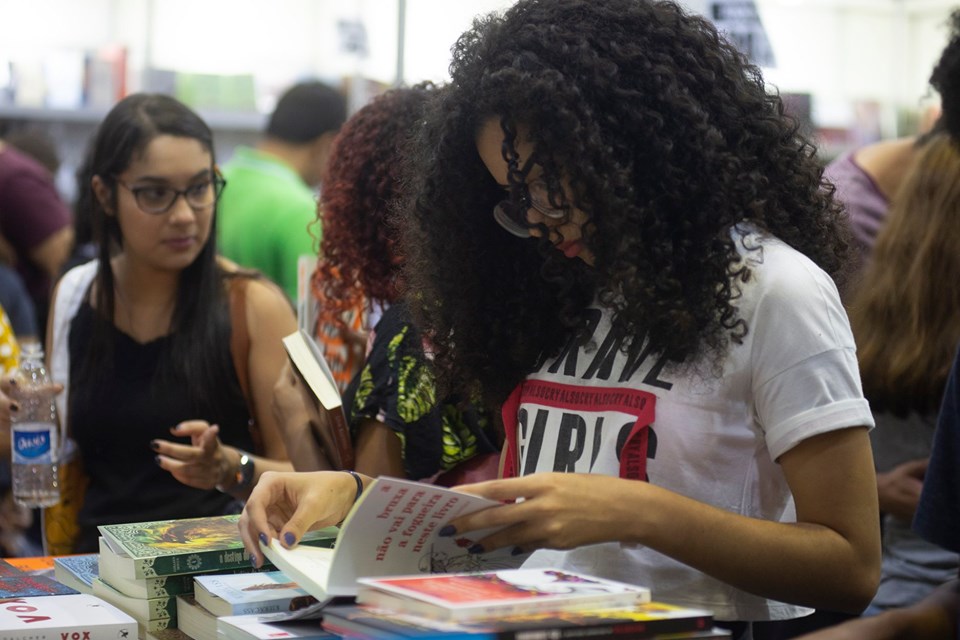 Sem censura: Bienal do Livro Rio tem recorde de público, aumento nas vendas dos livros e muita polêmica provocado pelo prefeito Marcelo Crivella