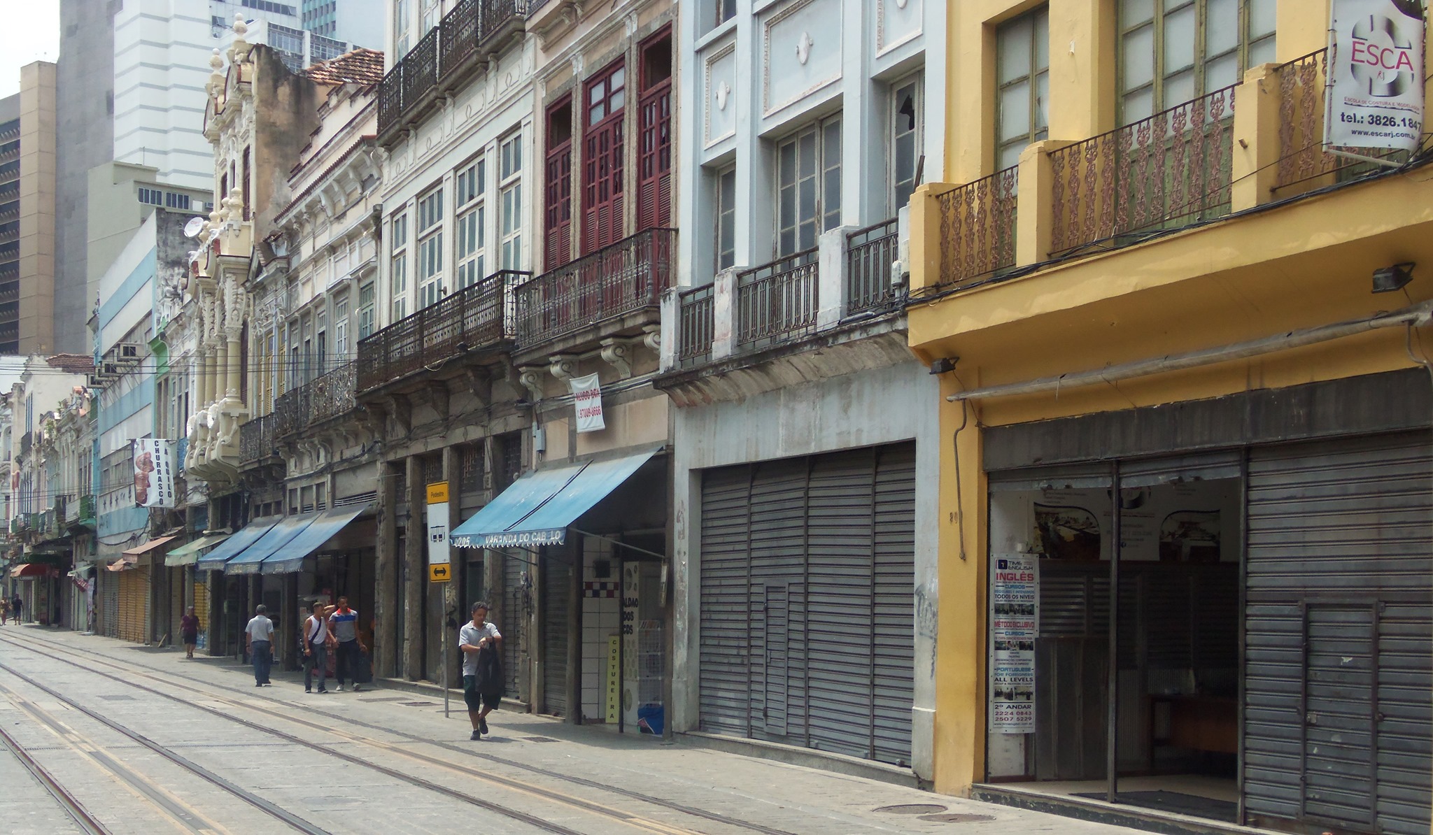 Mercado desconfiado: Sem vacina, economia seguirá ameaçada e vulnerável, avalia Paulo Guedes