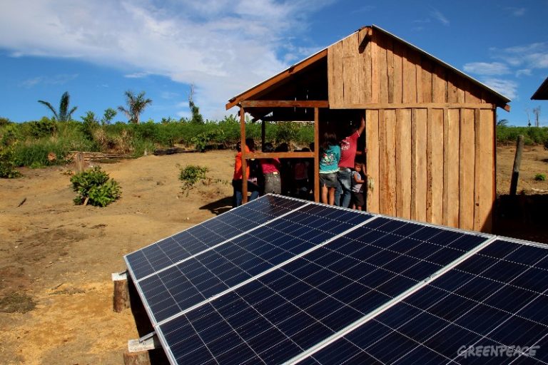 Curso gratuito de instalação de Sistemas de Energia Solar está com inscrições abertas