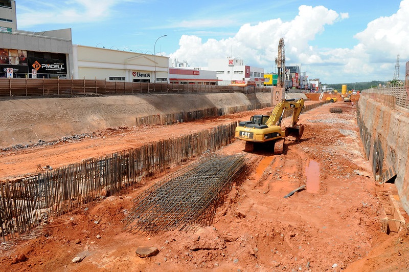 Engenheiros discutem a importância da investigação geotécnica em obras de infraestrutura