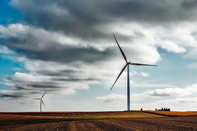 A energia limpa do Nordeste: região é referência em energia solar e eólica