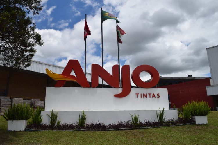 Anjo Tintas abre vagas de emprego para diversos estados