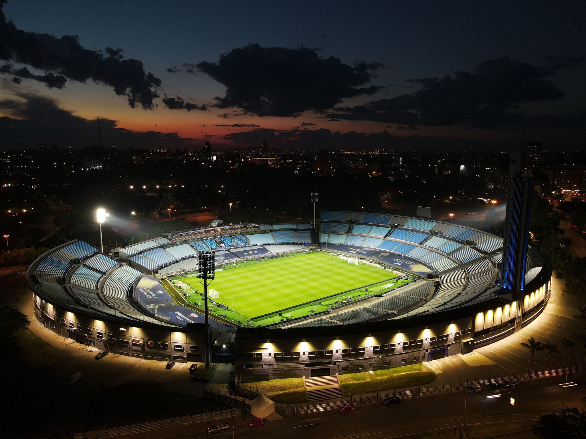 Final de campeonato: A iluminação inteligente da Signify revoluciona um estádio ícone do futebol mundial