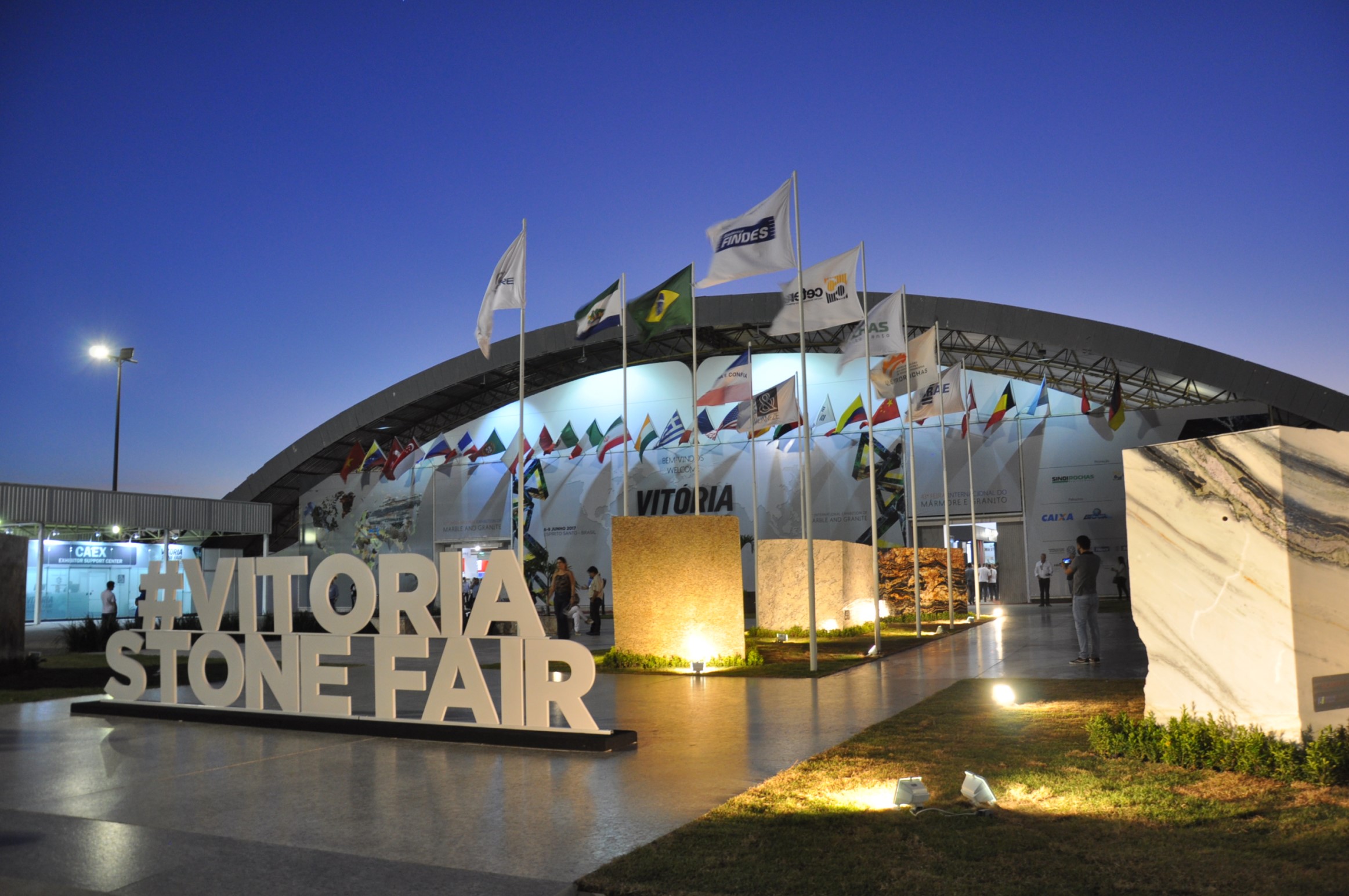 Rochas ornamentais: Vitoria Stone Fair 2022 é adiada em decorrência dos aumento de casos de Covid-19