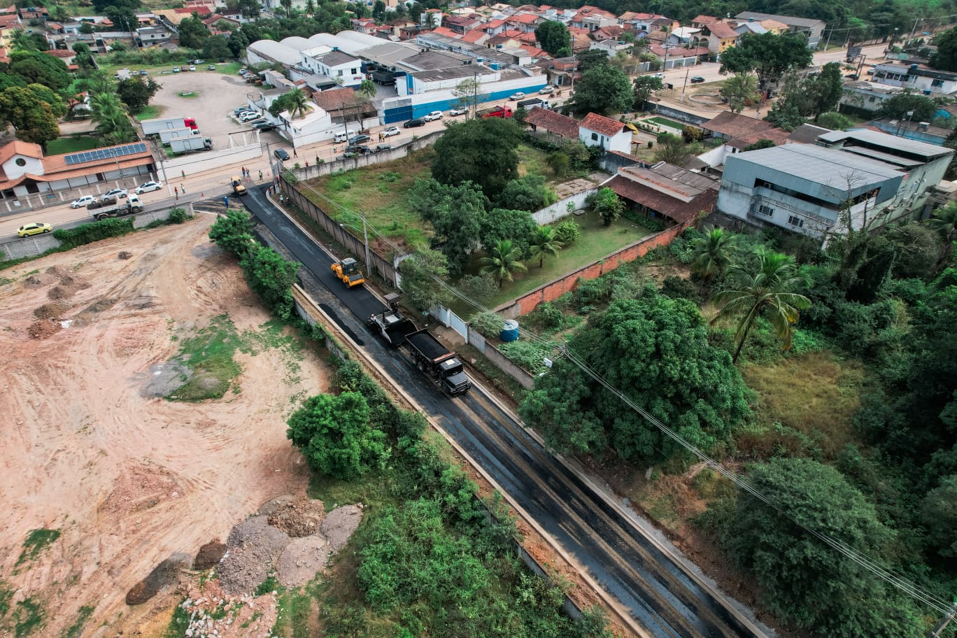 Cidades: Asfalto chega em mais bairros de Itaboraí