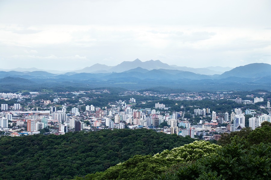 Joinville dispara na venda de apartamentos