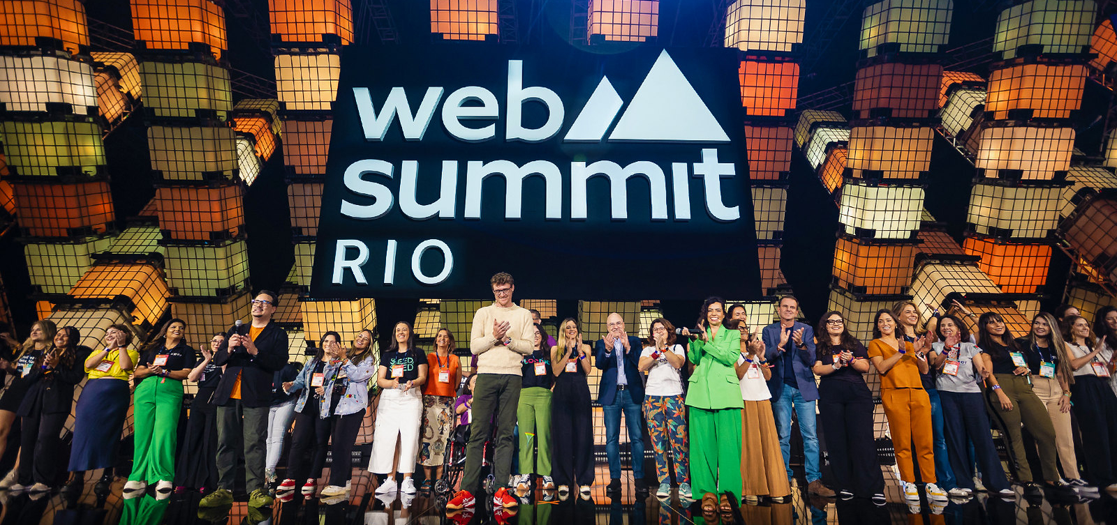 Número recorde de startups fundadas por mulheres na Web Summit Rio 2024