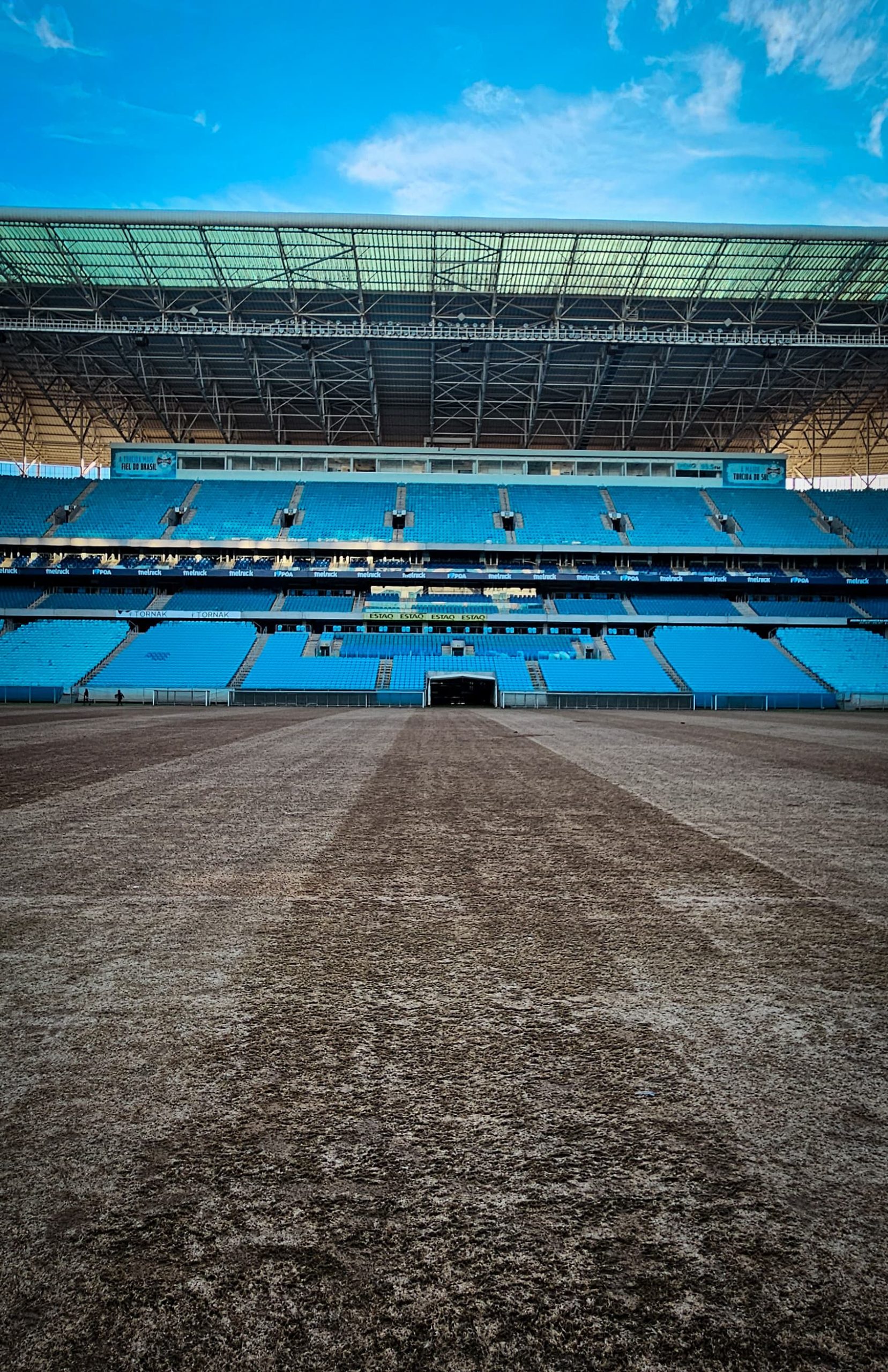 Futebol debaixo d’água: Arena do Grêmio anuncia esforços intensos para recuperação pós-enchente