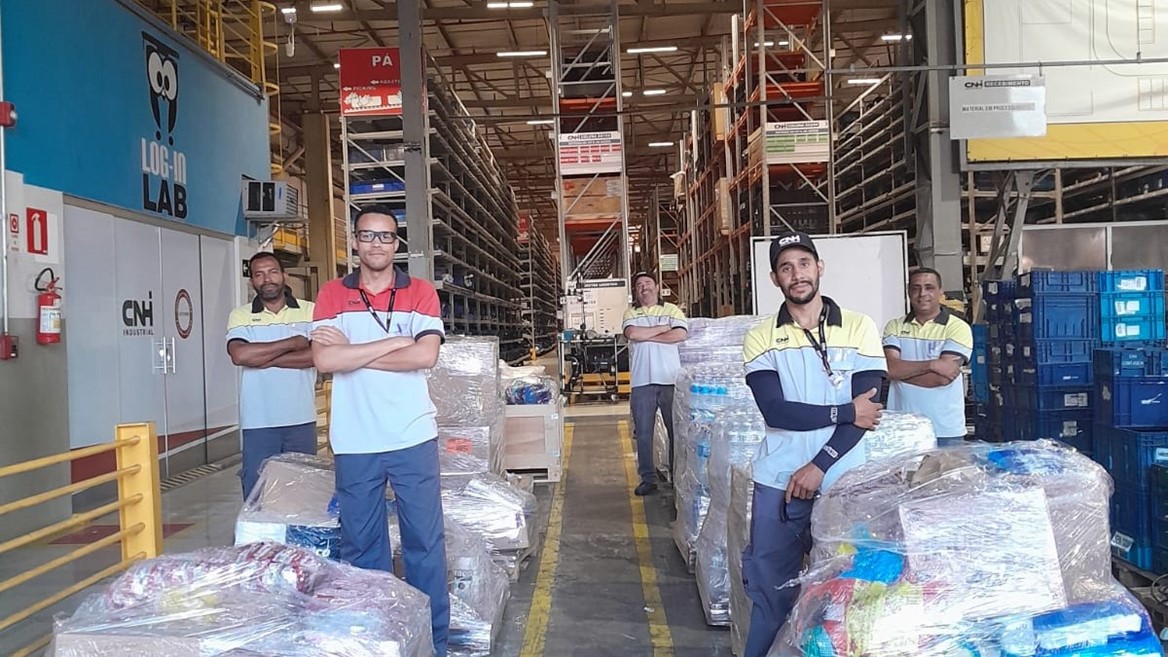 CNH mobiliza a cadeia do setor agrícola e de construção para apoio ao Rio Grande do Sul