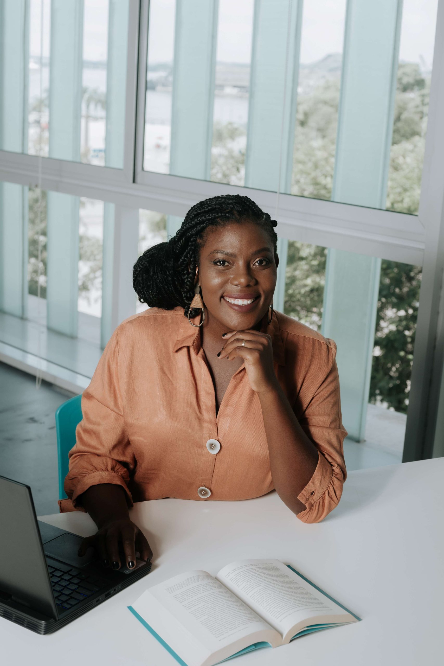 Gisele de Paula: A arquitetura de raízes negras que conquista o mundo