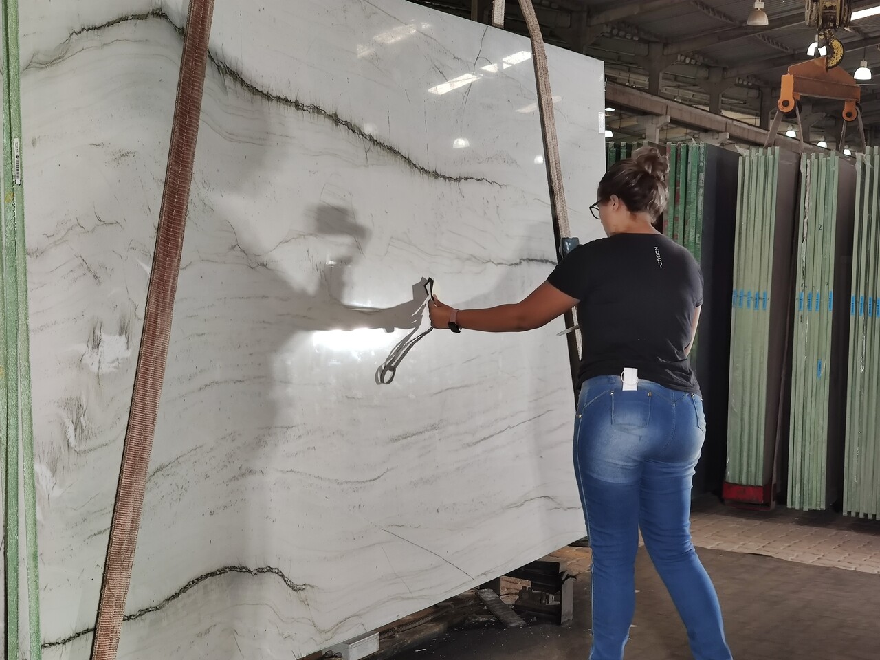 Recorde absoluto: 2025 entra para a história das exportações brasileiras de rochas naturais